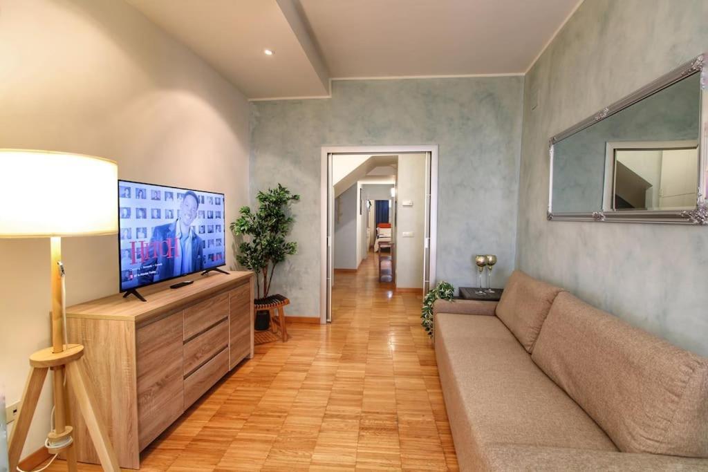 Paglia45 Apartment At Trastevere By Yourhost Rom Exterior foto
